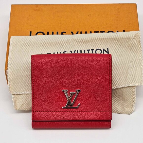 Louis Vuitton Lockme Leather Wallet 320-032325 - Picture 3 of 15